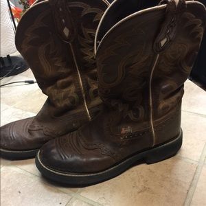 Women’s Justin Boots